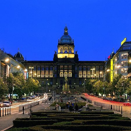 Helen Homestay Vaclavske Namesti Prague Exterior photo